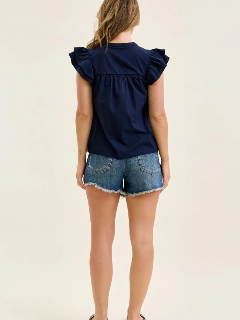 JUDY BLUE HIGH WAIST RIGID MAGIC RAW HEM VINTAGE DENIM CUT OFF SHORTS - Picture 2 of 5